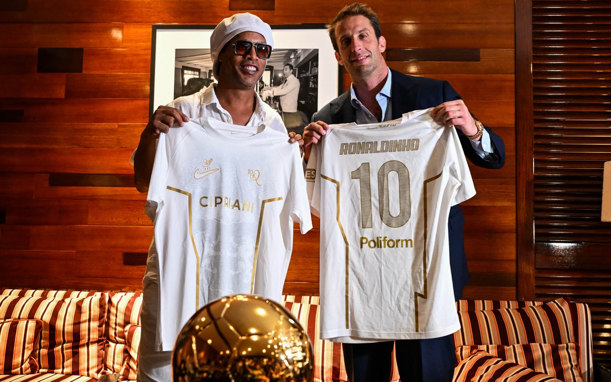 Serie C, Ronaldinho prepara l'esordio col Ravenna: la possibile data è il 15 novembre