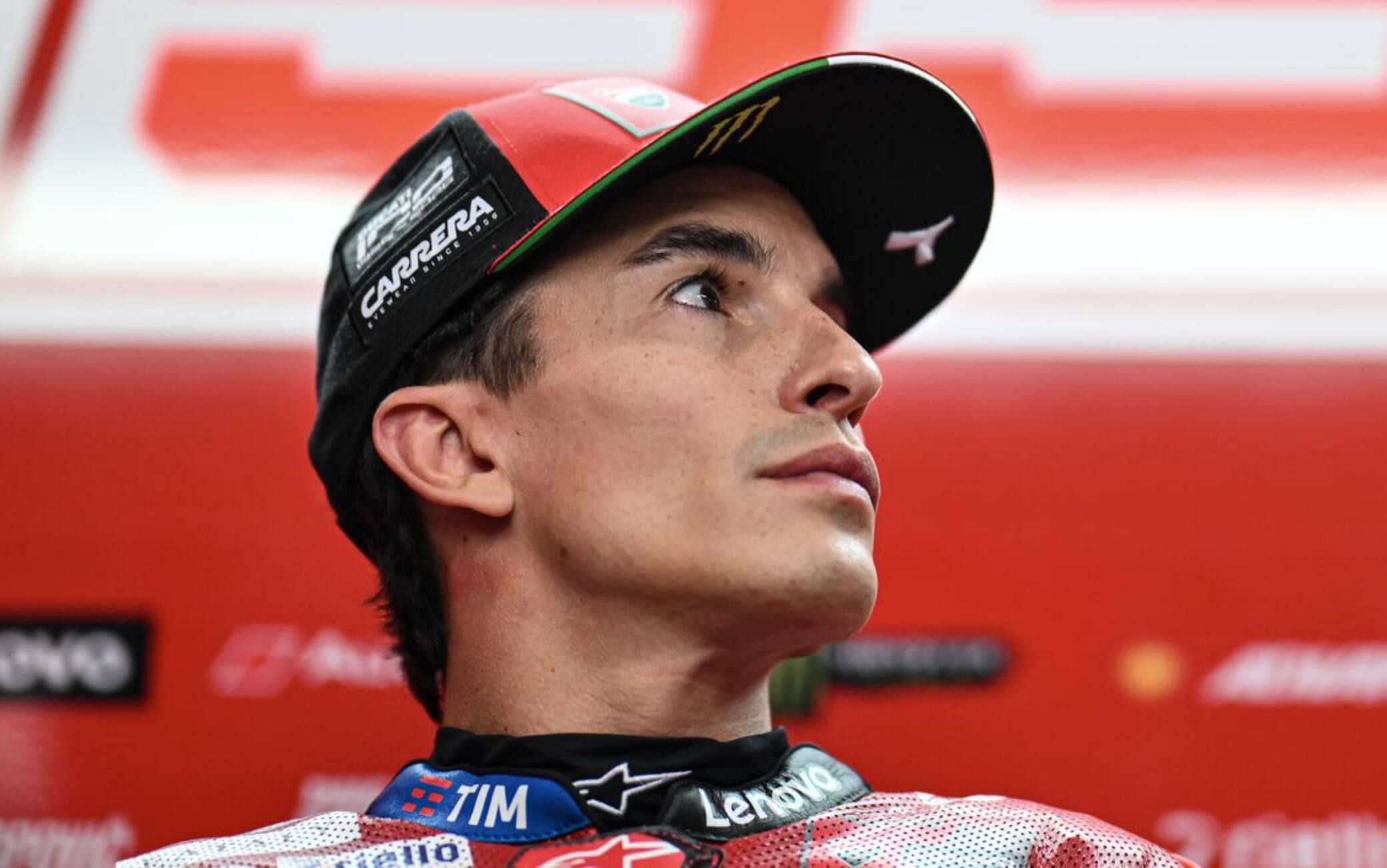 Marquez: "Dobbiamo restare uniti. Bezzecchi impressionate, è il favorito per il titolo"