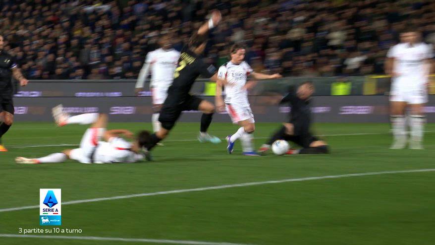 Serie A, 26^ giornata: tre partite live su Sky