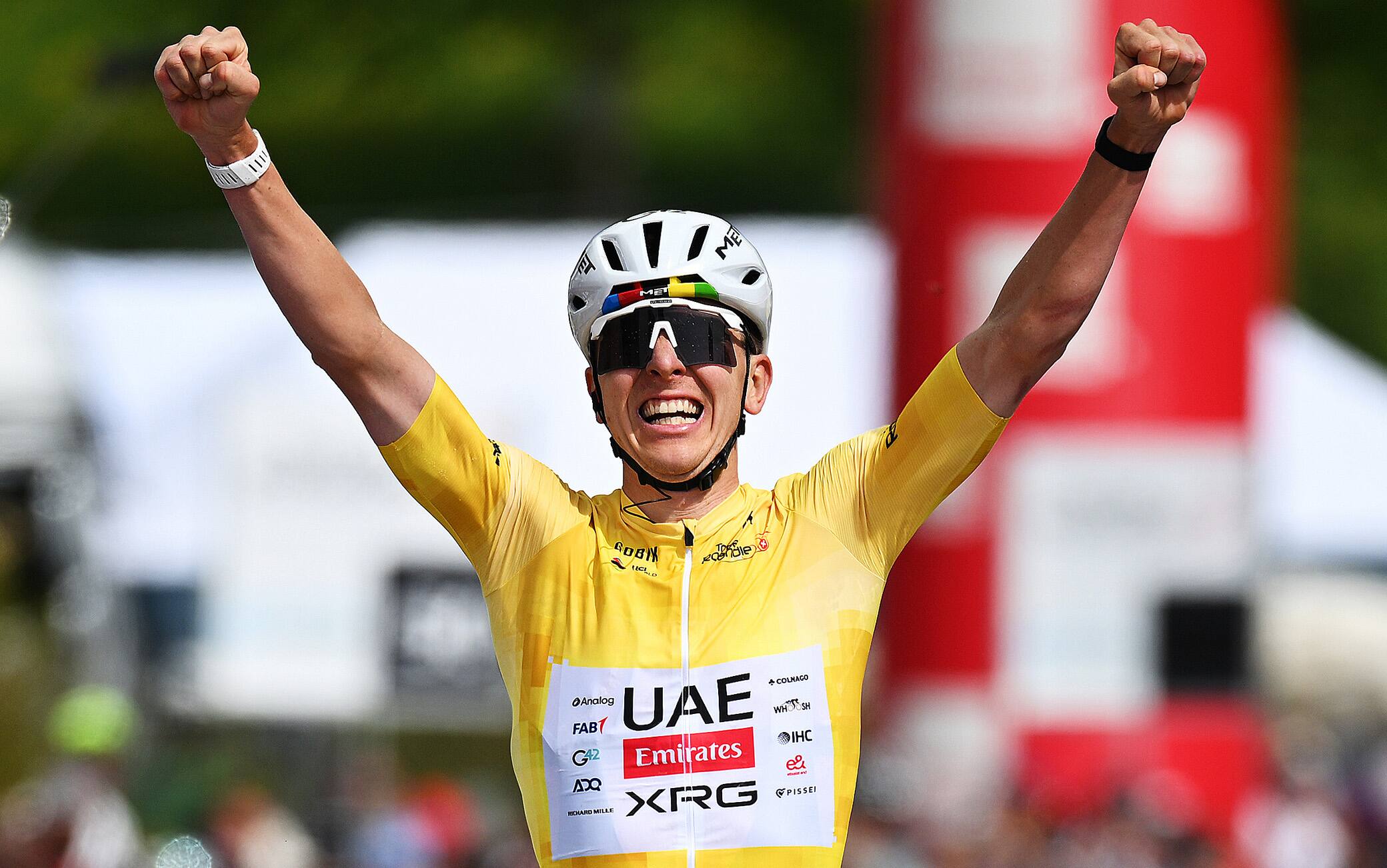 Pogacar maestoso, vince in solitaria la 4^ tappa del Giro di Romandia: sempre più leader