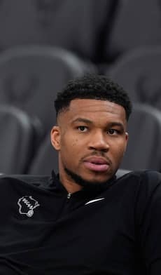 La calda estate che aspetta Antetokounmpo