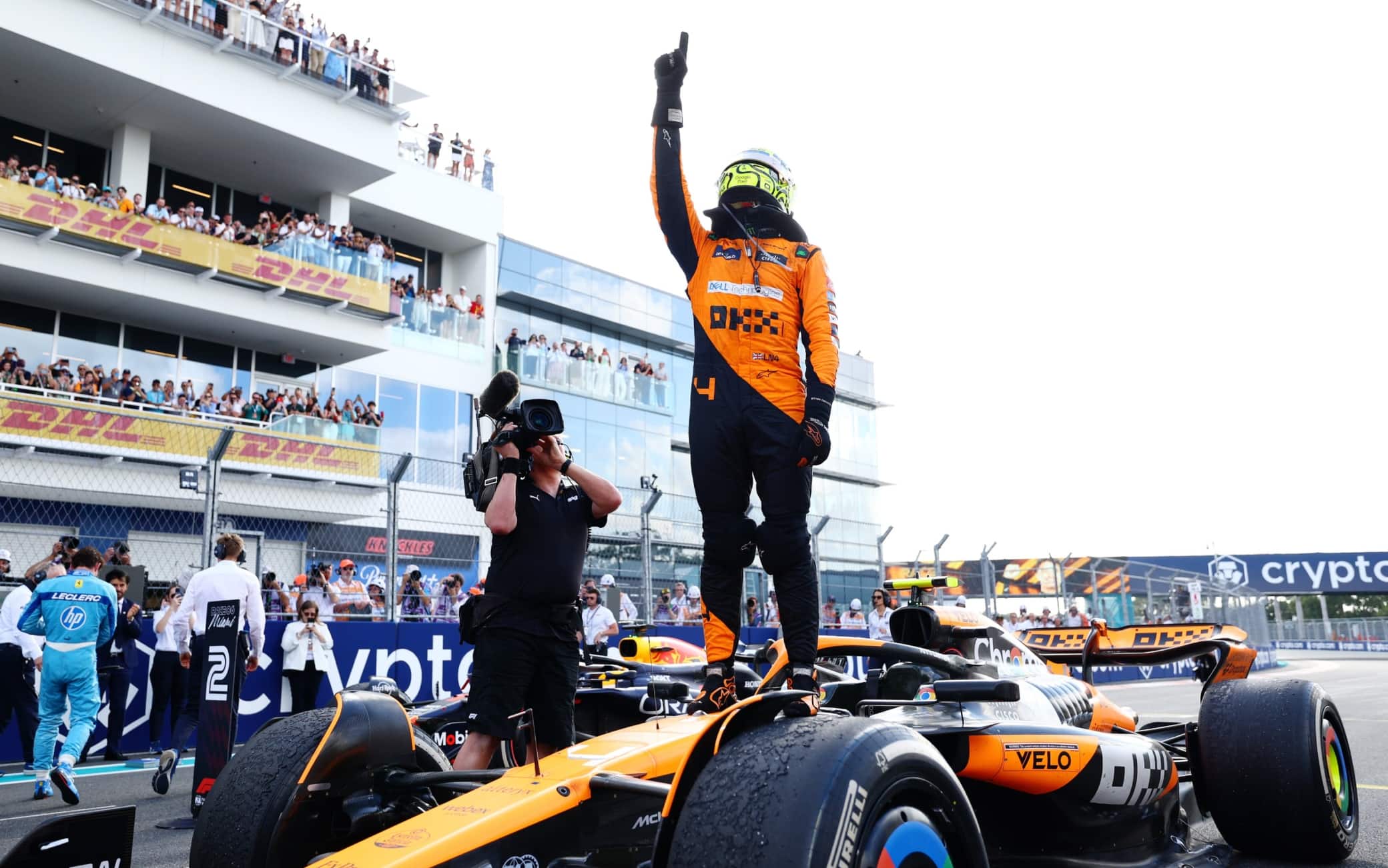 f1