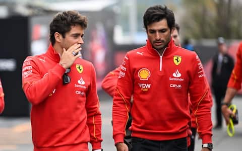 F1, Ferrari in pista a Fiorano per i test: paraspruzzi (sprayguards ...