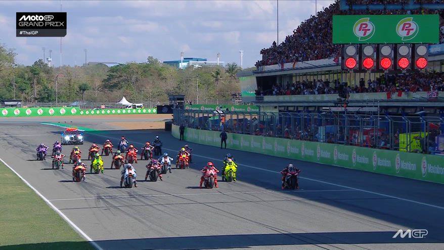 MotoGP, la partenza e il primo giro del Gp Thailandia