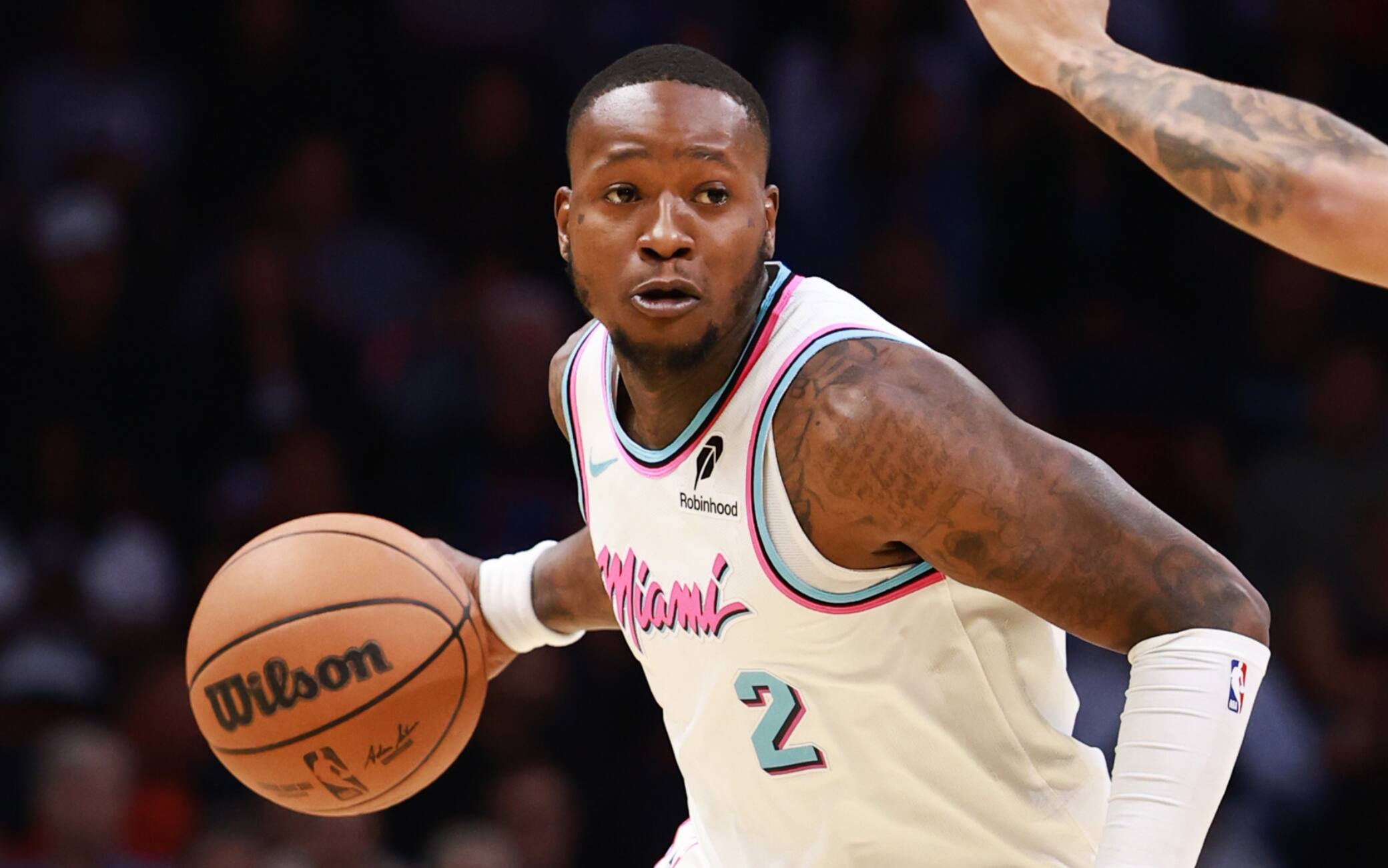  NBA, Miami taglia Rozier: il giocatore, indagato per scommesse, era fermo da ottobre