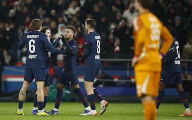 Doué-Dembelé, al Psg il derby: Paris Fc ko 2-1