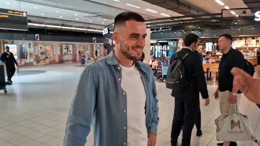 Psv, Kostic è arrivato ad Amsterdam. VIDEO