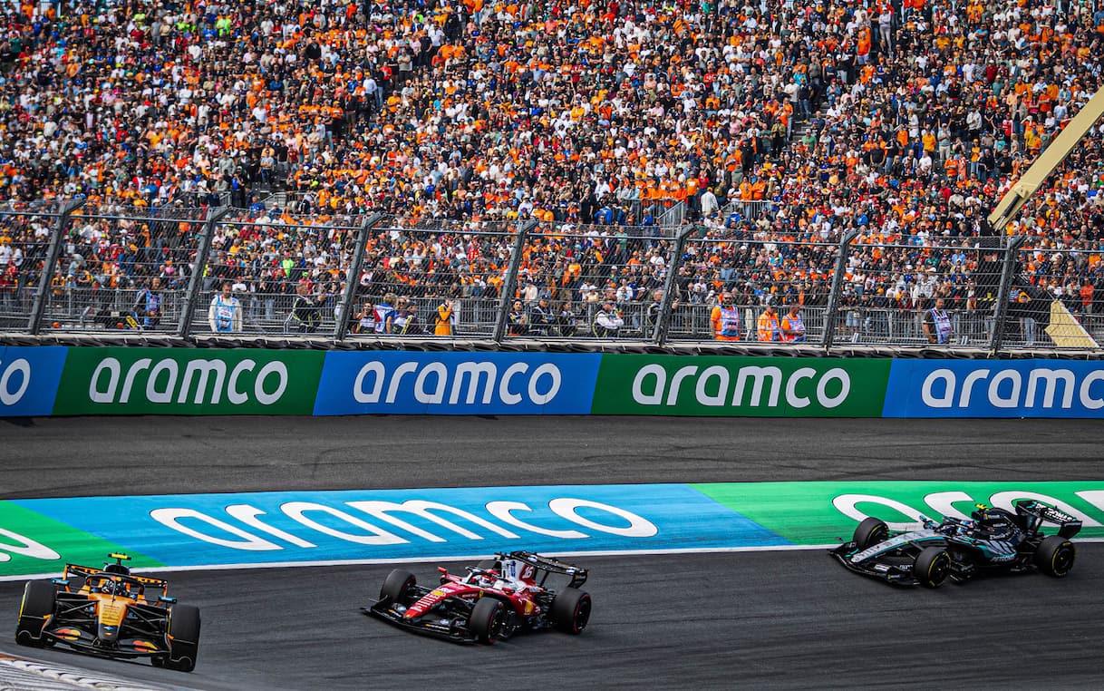 https://sport.sky.it/assets/images/dcbb900d14b3e04d449cf0c1e7775f7fdec8fb74/skysport/it/motori/formula-1/video/2026/08/22/f1-gp-olanda-ferrari-gene-commento-video-1119208/mclaren_ferrari_mercedes_ipa.jpg?im=Resize,width=1218