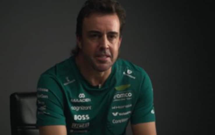 Alonso rinnova con Aston Martin: "Mi ritirerò, ma non ora". VIDEO