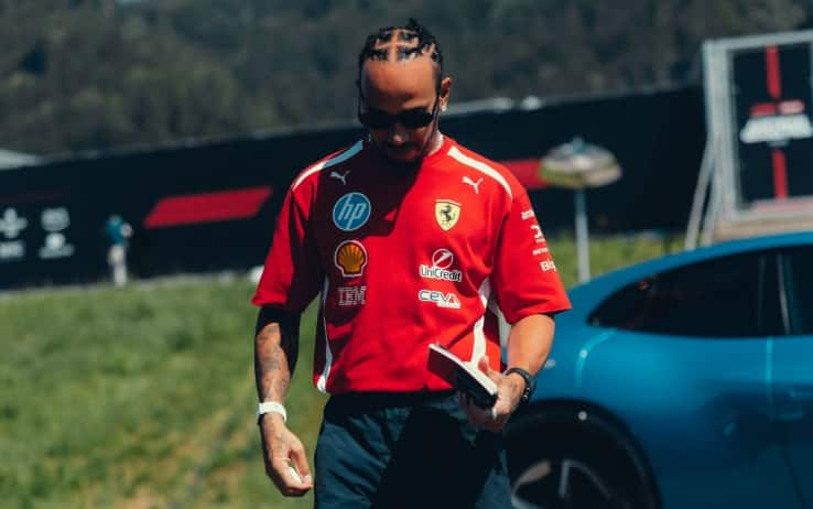 Ferrari, Hamilton: "Come cambiano le cose, ma resto concentrato". VIDEO