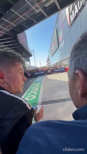 Kimi, un fiore dal papà: il gesto in un video esclusivo
