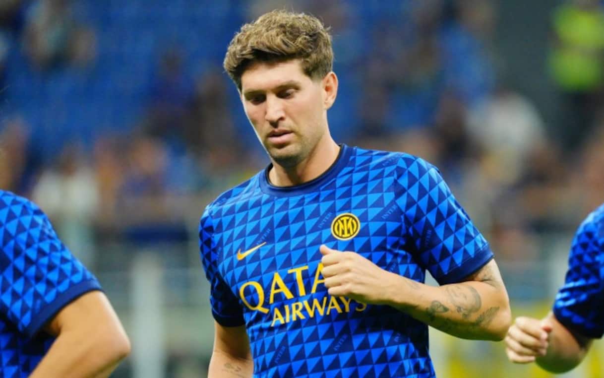 Stones Inter Stones sull'infortunio: messaggio su Instagram del difensore dell'Inter ...