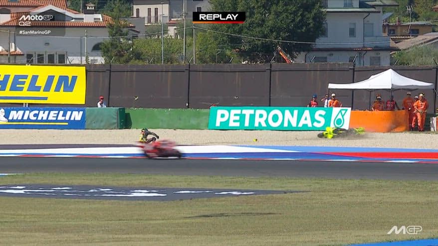 Misano, il Q2 di Diggia si chiude con la Ducati nella ghiaia