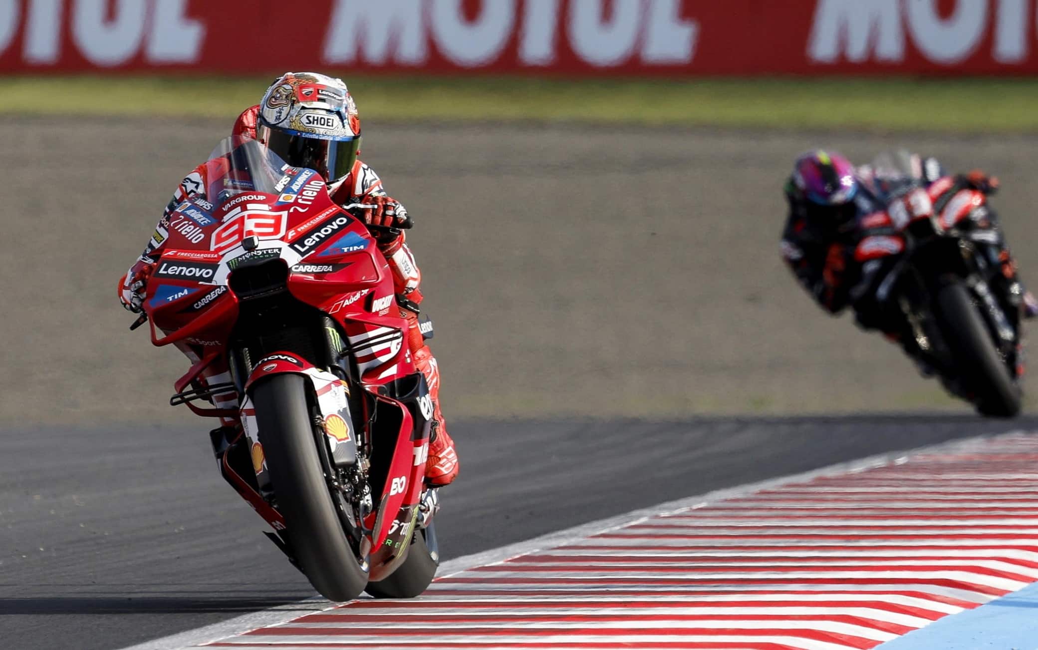 MotoGP in Giappone: Marc Marquez il più veloce nel warm up, 2° Bezzecchi, 3° Martin