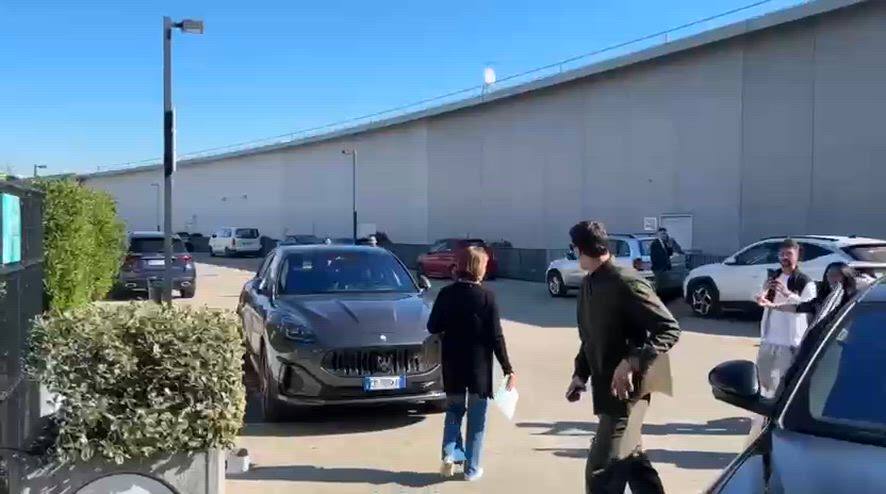 Juve, l'arrivo di Vlahovic Al JMedical per i controlli