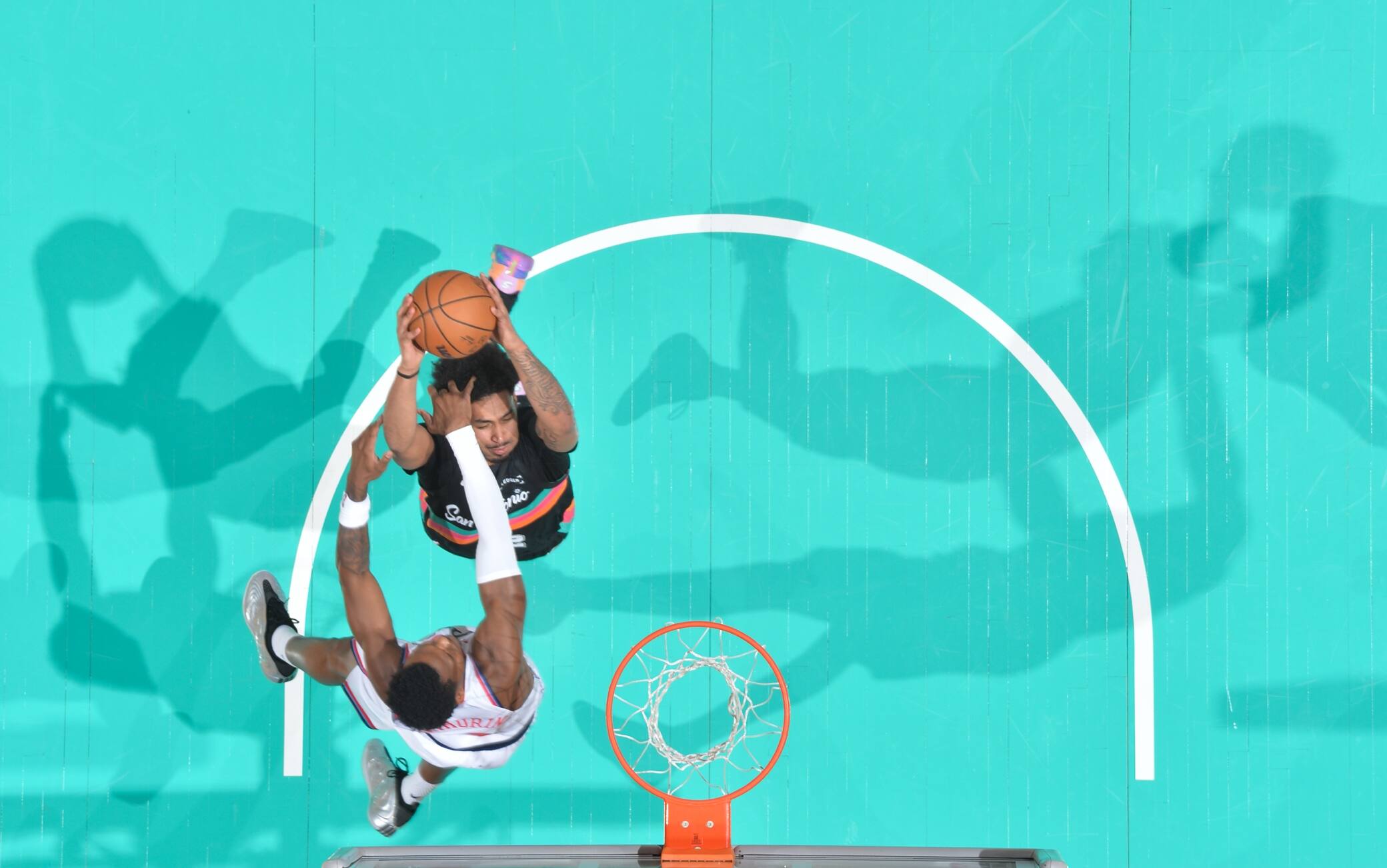 NBA, Dylan Harper vola al ferro senza nessuna paura: il meglio della notte