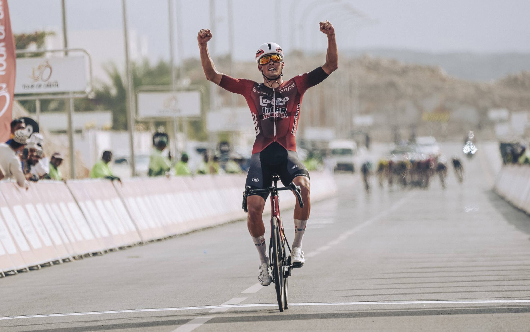 Tour of Oman, Veistroffer vince la 2^ tappa ed è maglia rossa