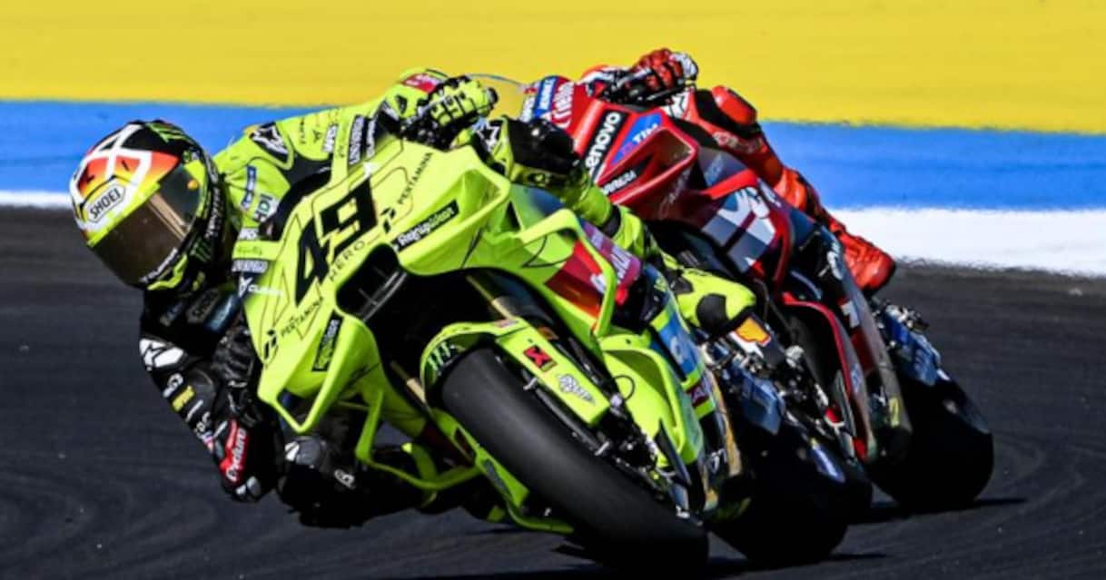 https://sport.sky.it/assets/images/e607b8cb28a01d7fbbaa47b13ba94b6206d22b34/skysport/it/motori/motogp/video/2026/03/22/di-giannantonio-podio-gp-brasile-motogp-intervista-1084527/diggia_marquez_og.jpg?im=Resize,width=1218