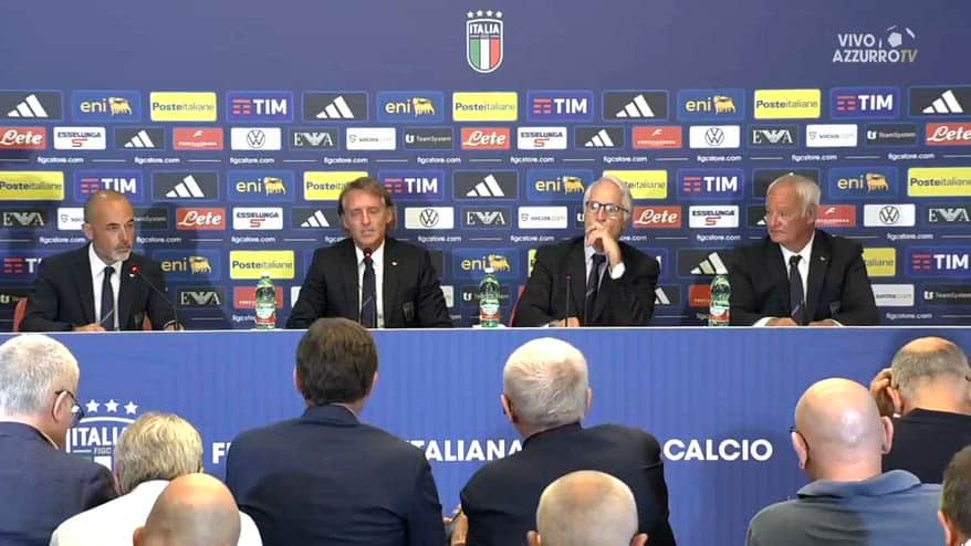 Mancini: "Spero di schierare squadra simile alla vecchia"