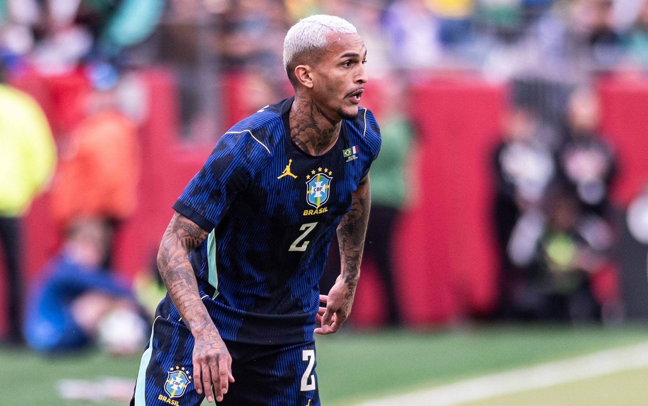 Roma, infortunio per Wesley durante Brasile-Francia: problema muscolare, torna in Italia