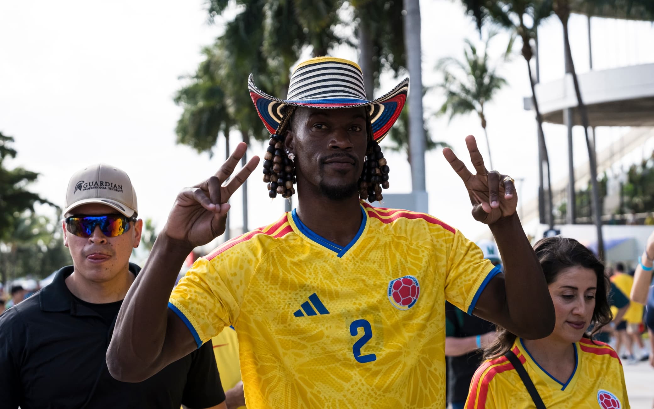 NBA, Butler torna a Miami…ma per tifare Colombia: allo stadio con la maglia dei Cafeteros 