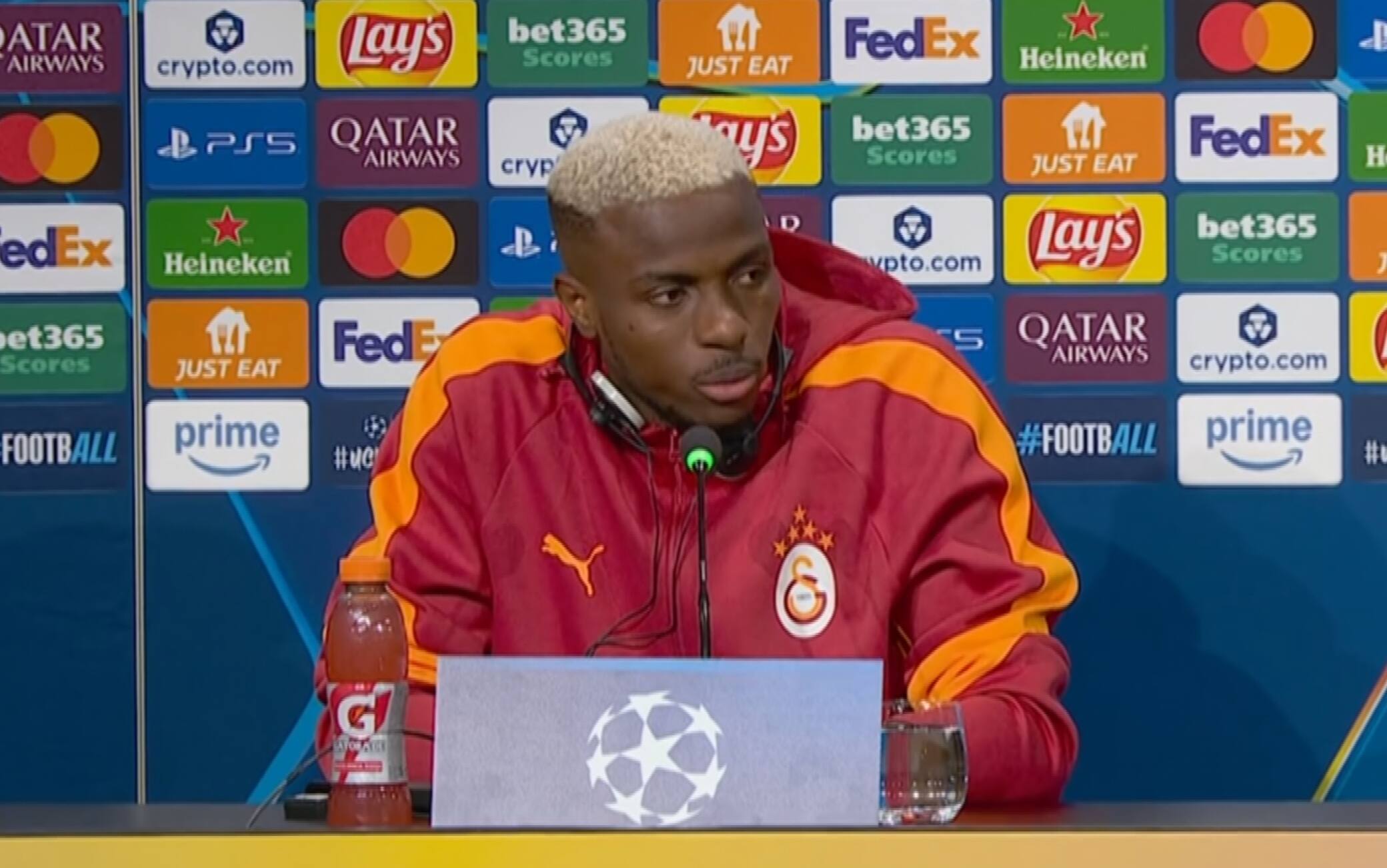 Juventus, Osimhen nella conferenza del Galatasaray: "Sarebbe un privilegio giocarci"