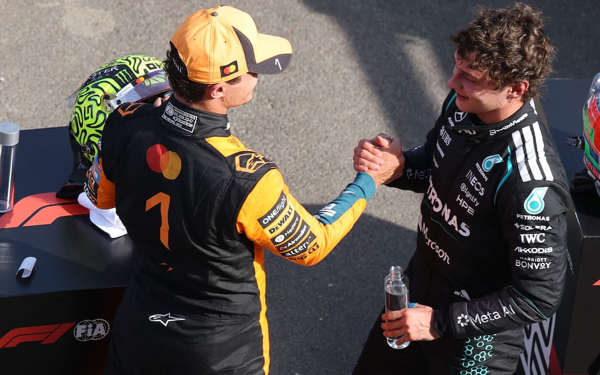 https://sport.sky.it/assets/images/eabd7162e4640eca2a27cd9e15b0ae90abbfd484/skysport/it/motori/formula-1/video/2026/08/22/f1-mondiale-2026-vanzini-commento-video-1119215/norris-antonelli-ipa.jpg?im=Resize,width=1218