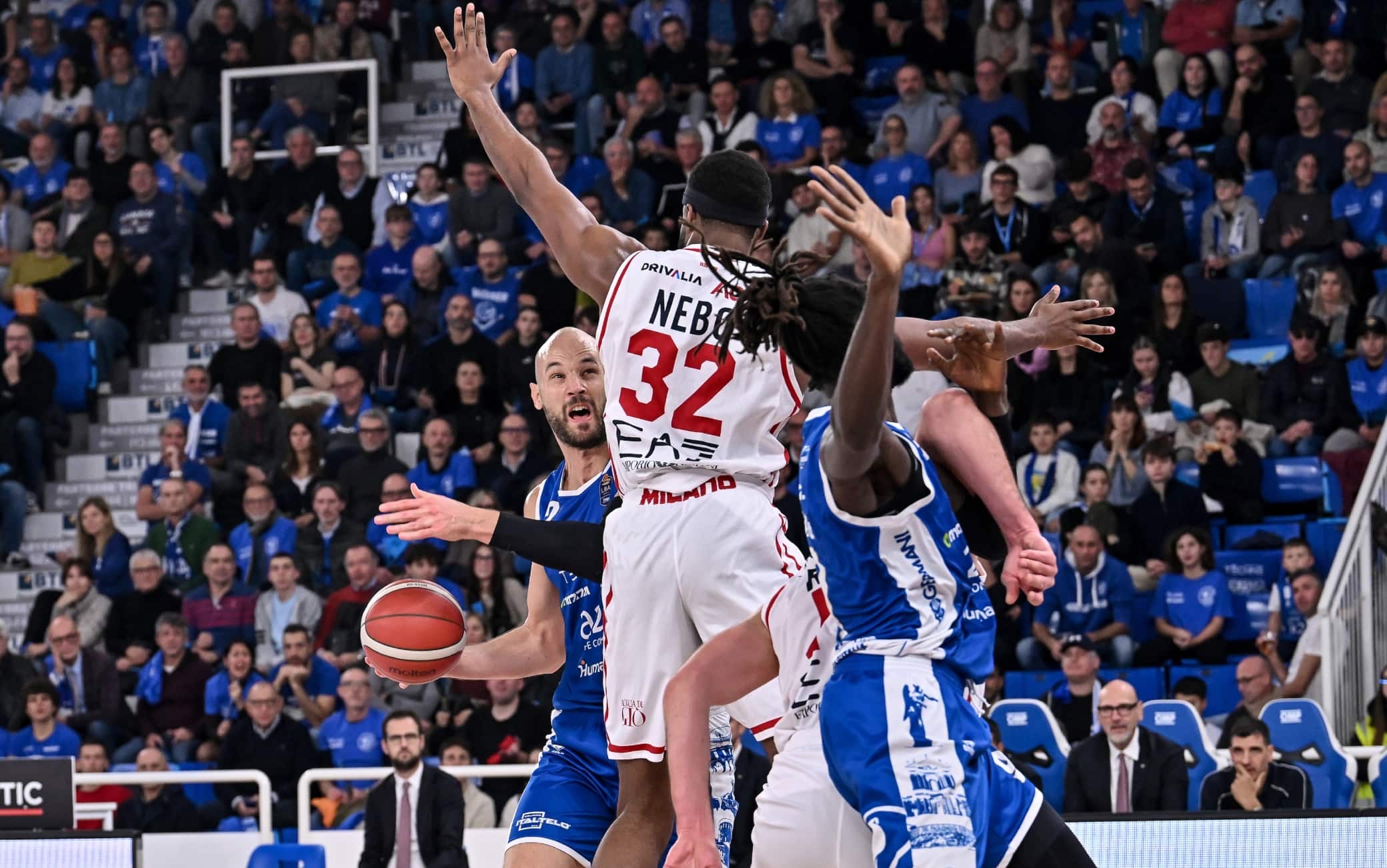Brescia-Milano gara-1 ai Playoff di Serie A basket: il risultato in diretta live 