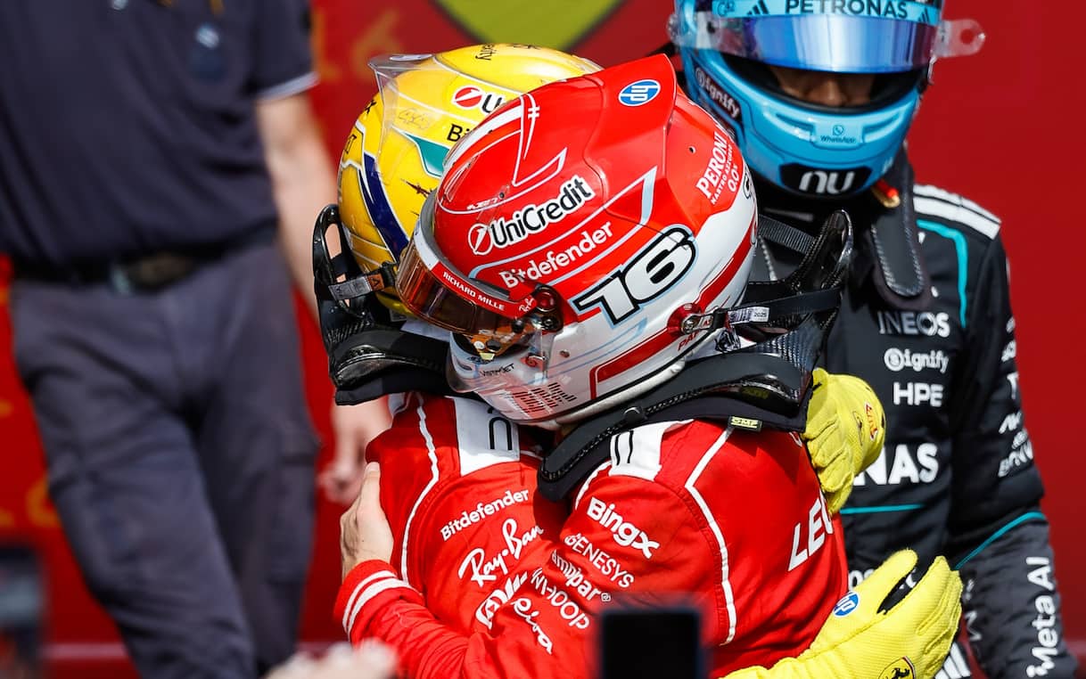 https://sport.sky.it/assets/images/ebd6c51236f65f92872b33d3c100f79eeb880bf4/skysport/it/motori/formula-1/video/2026/07/25/f1-gp-ungheria-ferrari-mercedes-gene-commento-video-1114090/hamilton_leclerc.jpg?im=Resize,width=1218