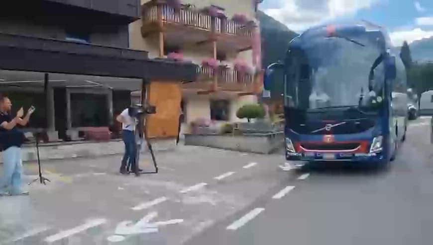 Genoa, l'arrivo della squadra in ritiro a Moena