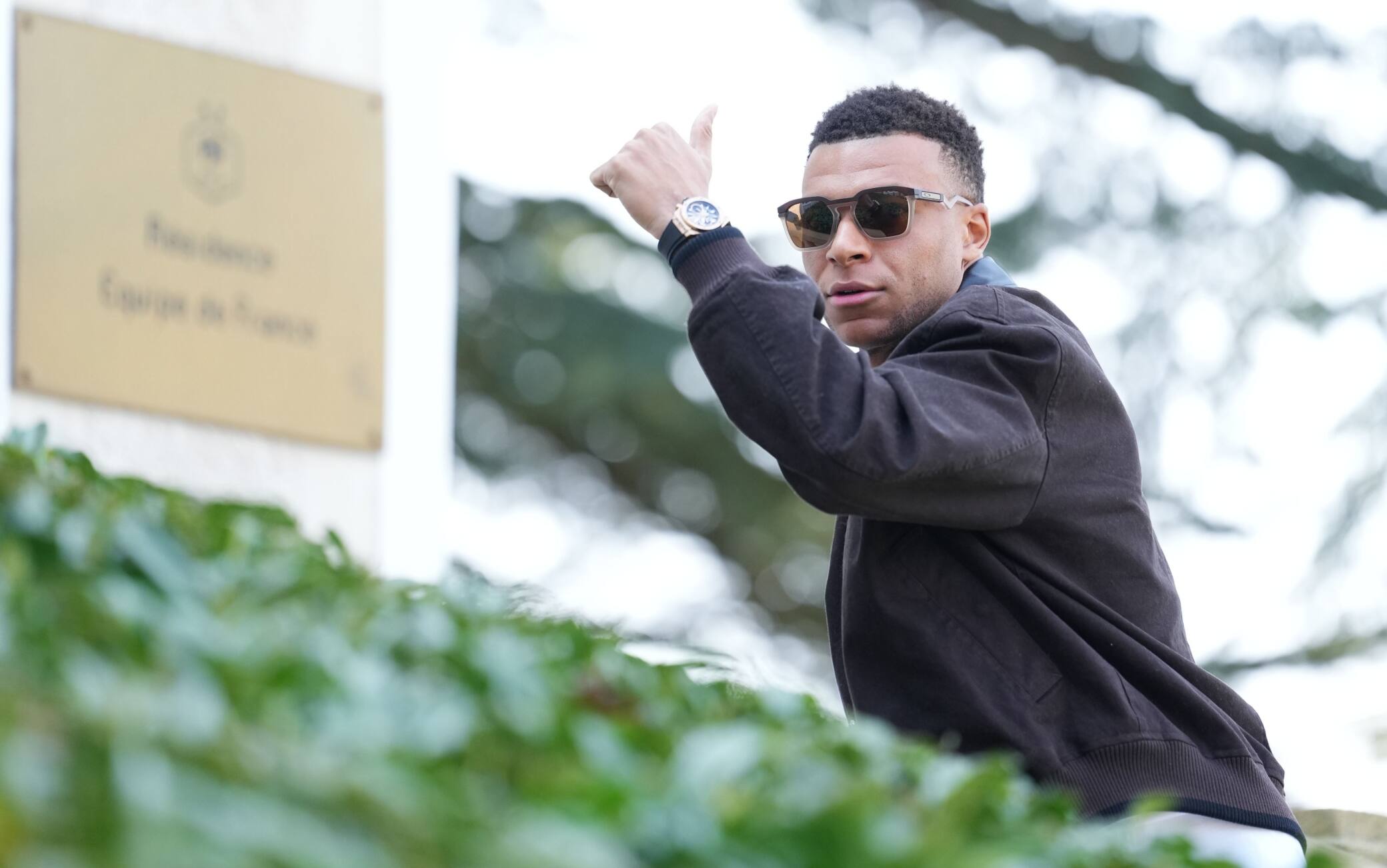 Mbappe tra Real Madrid e Francia: le news sulle condizioni del suo ginocchio