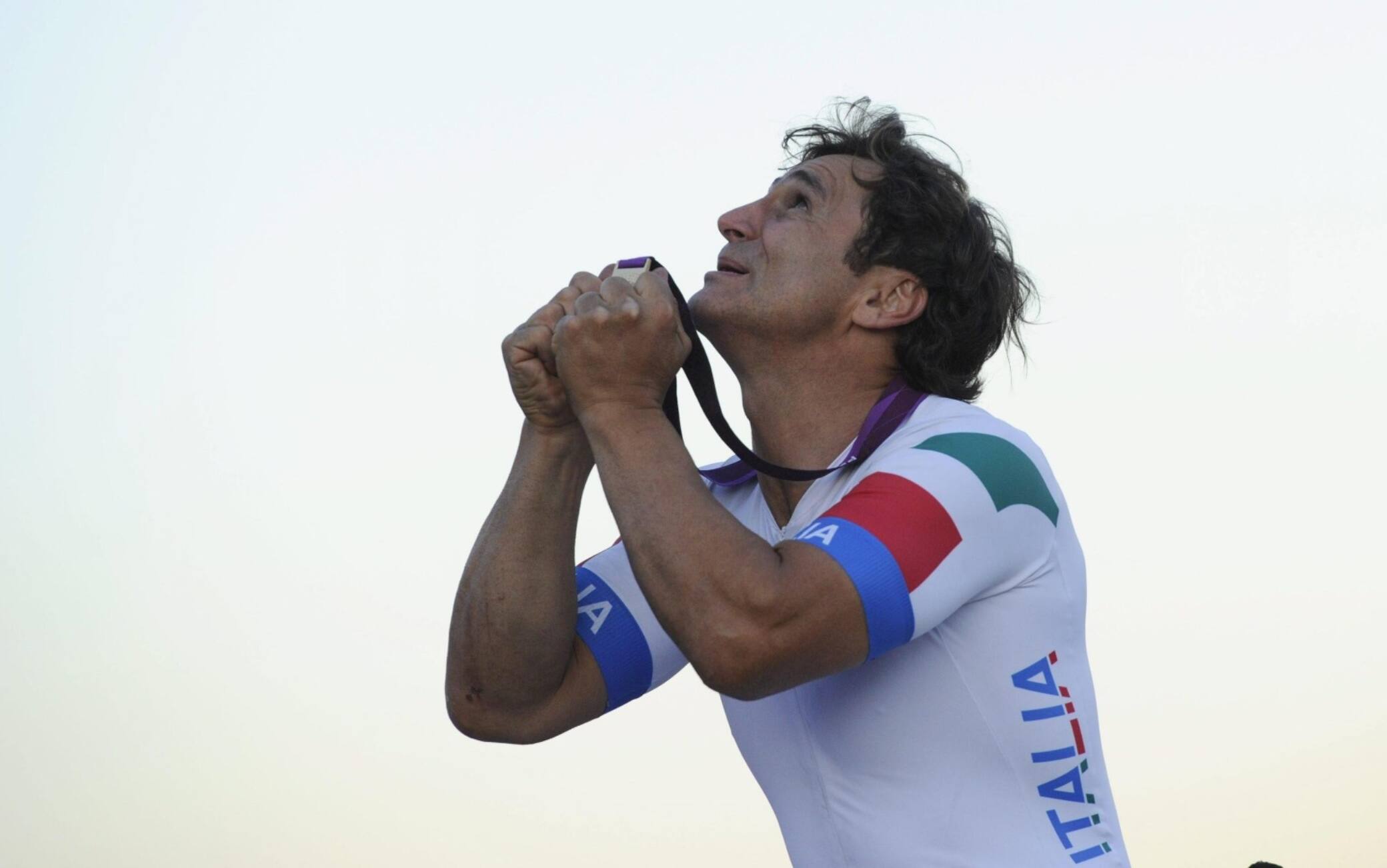 Alex Zanardi, i funerali a Padova il 5 maggio. Lutto cittadino a Noventa e Bologna