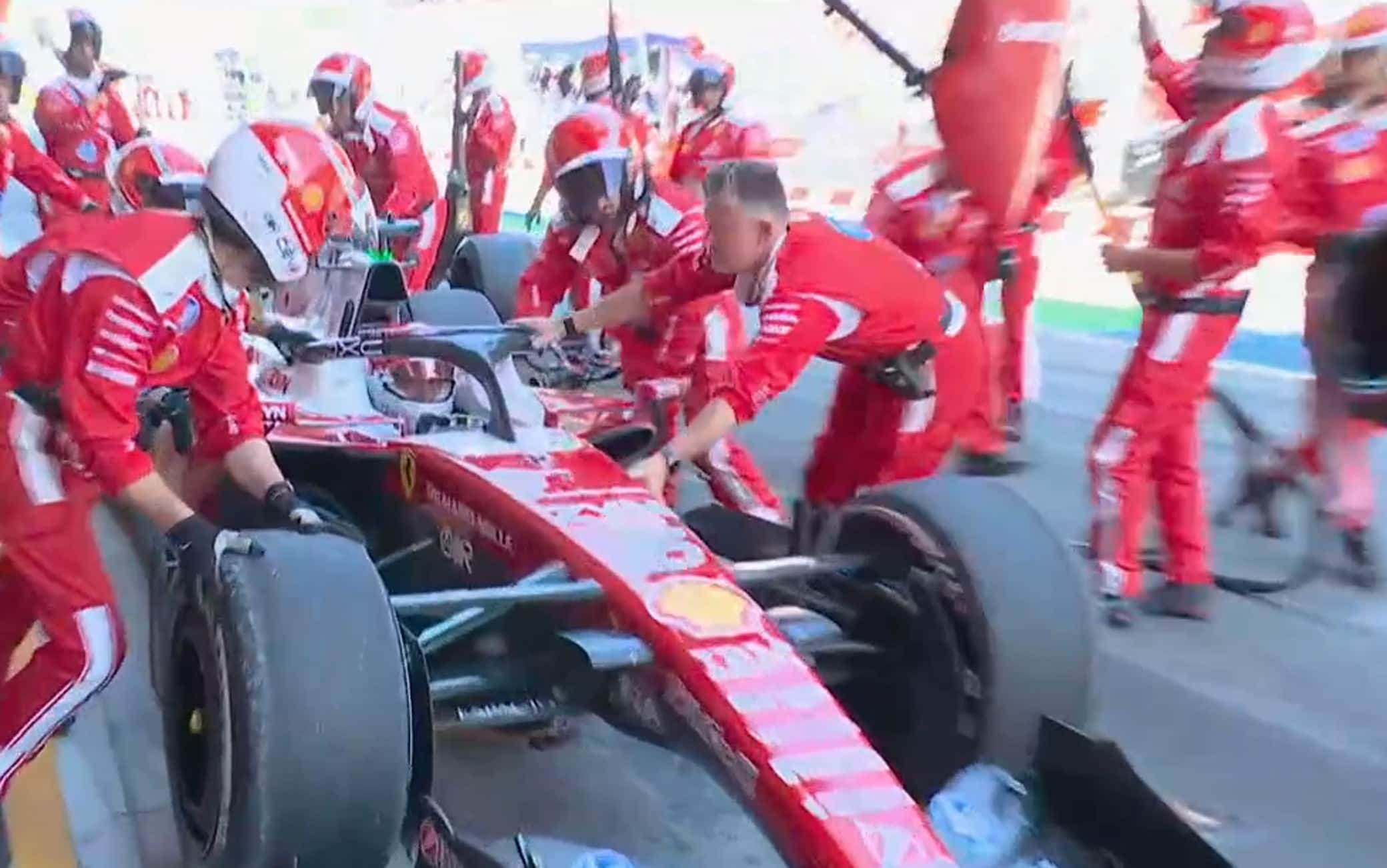 Leclerc, che sfortuna: la Ferrari lo molla al giro 63 nel GP Barcellona. VIDEO