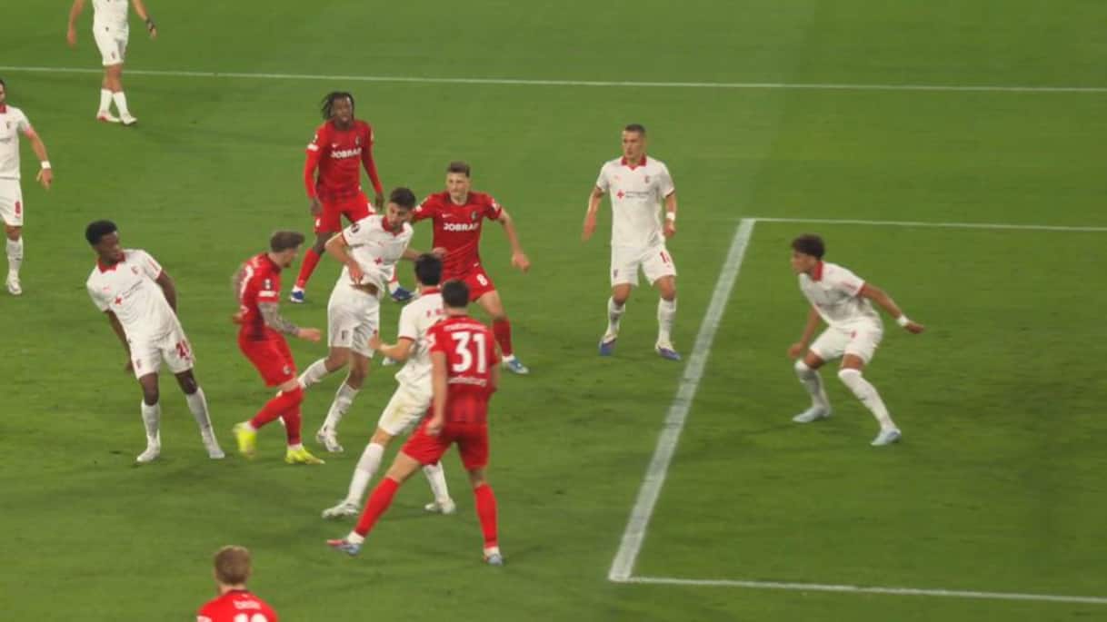 https://sport.sky.it/assets/images/edd1288bc660d9c59fbdbce396df8a018f03f985/skysport/it/calcio/europa-league/video/2026/05/07/1096142_1778182957176_thumb_494.0000001_1778183955547.jpg?im=Resize,width=1218