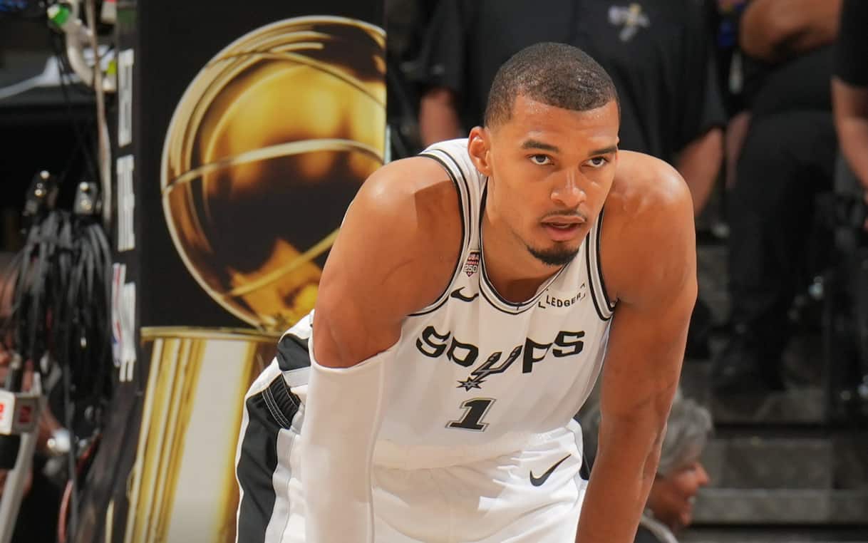 https://sport.sky.it/assets/images/ee19ae163af1133211f7dad7366497f120b34380/skysport/it/nba/2026/06/06/nba-finals-san-antonio-spurs-new-york-knicks-gara-2-risultato-highlights/wembanyama_finals_getty.jpg?im=Resize,width=1218