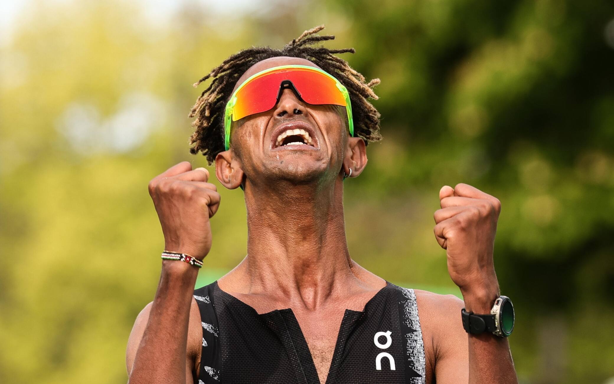 Yeman Crippa vince la Maratona di Parigi con il record personale
