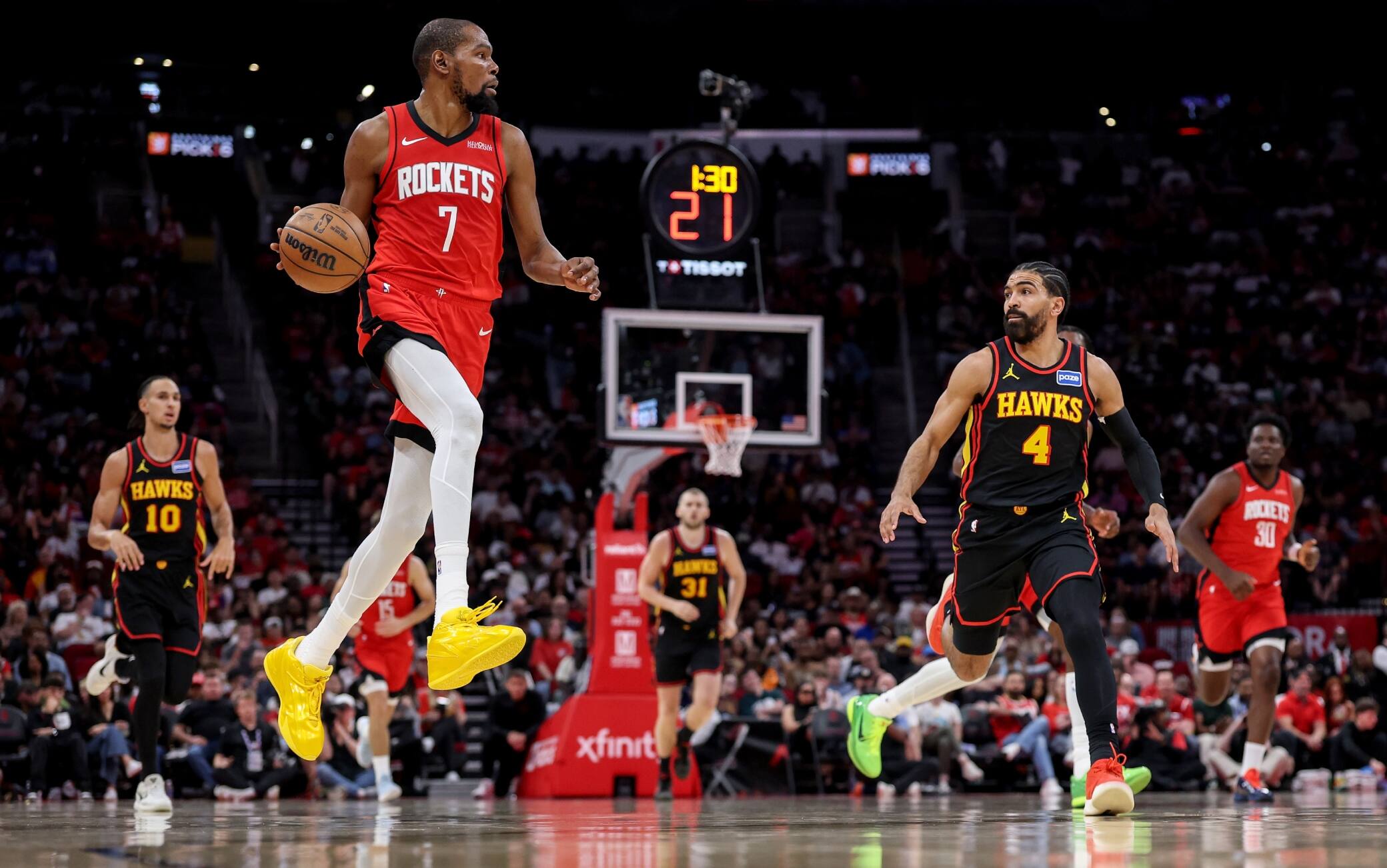 NBA, i risultati della notte: Houston ferma gli Hawks, Portland passa in casa di Minnesota