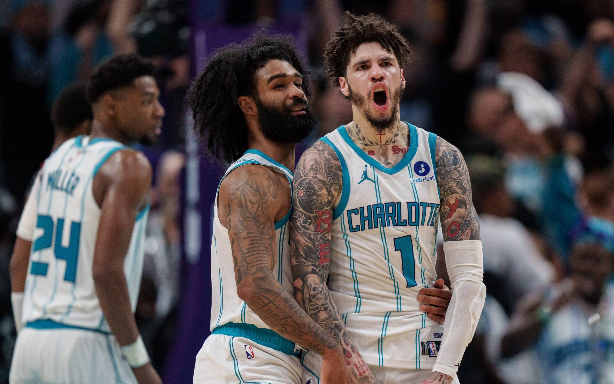 Play-in NBA, risultati della notte: Charlotte elimina Fontecchio, Portland ai playoff
