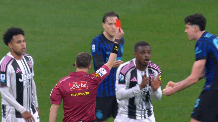 Calcio, le nuove regole Ifab valide dal Mondiale 2026