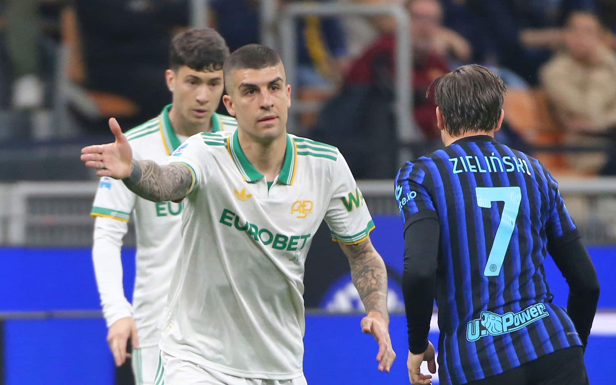 Inter, anche Mancini per la difesa. Dumfries, sempre più Real. La strategia per Palestra