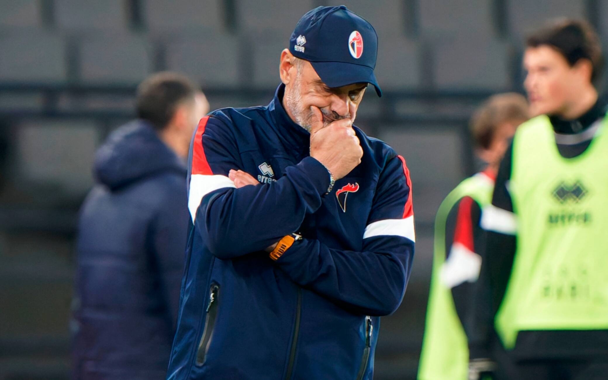 Serie B, gli allenatori esonerati nella stagione 2025-2026: Bari-Vivarini verso l'addio