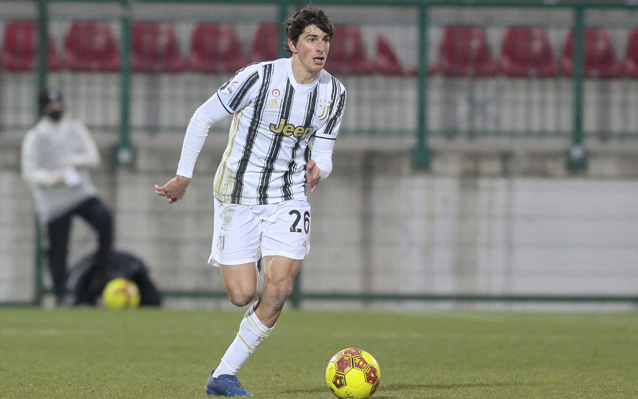 Tommaso Barbieri in azione con la Juventus Next Gen