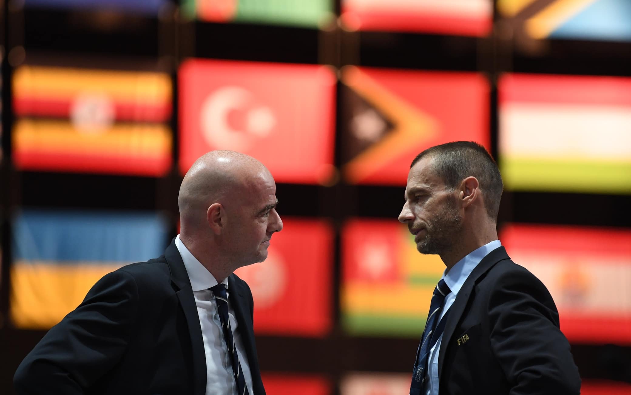 La Fifa apre a investitori privati per 20 miliardi, dura reazione Uefa