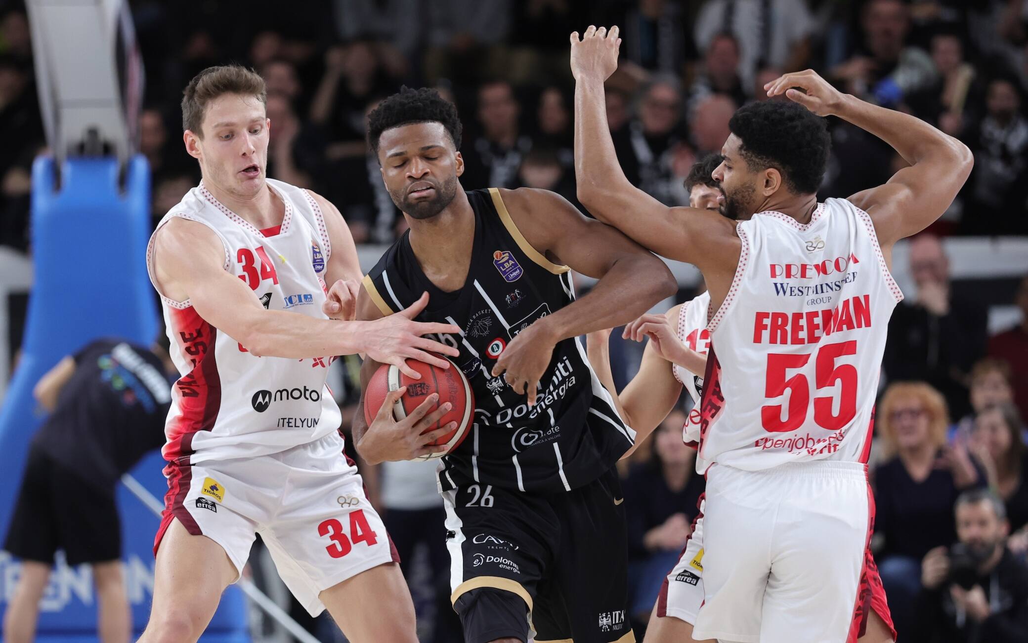 Trento-Varese 84-78: highlights LBA 