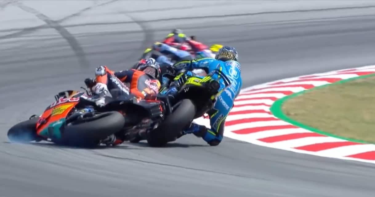 https://sport.sky.it/assets/images/f7c427c427896bd85cb064f025aecb2b6f02da39/skysport/it/motori/motogp/video/2026/05/17/brivio-trakchouse-incidente-ogura-acosta-intervista-1098670/og_ogura_acosta_screen.jpg?im=Resize,width=1218