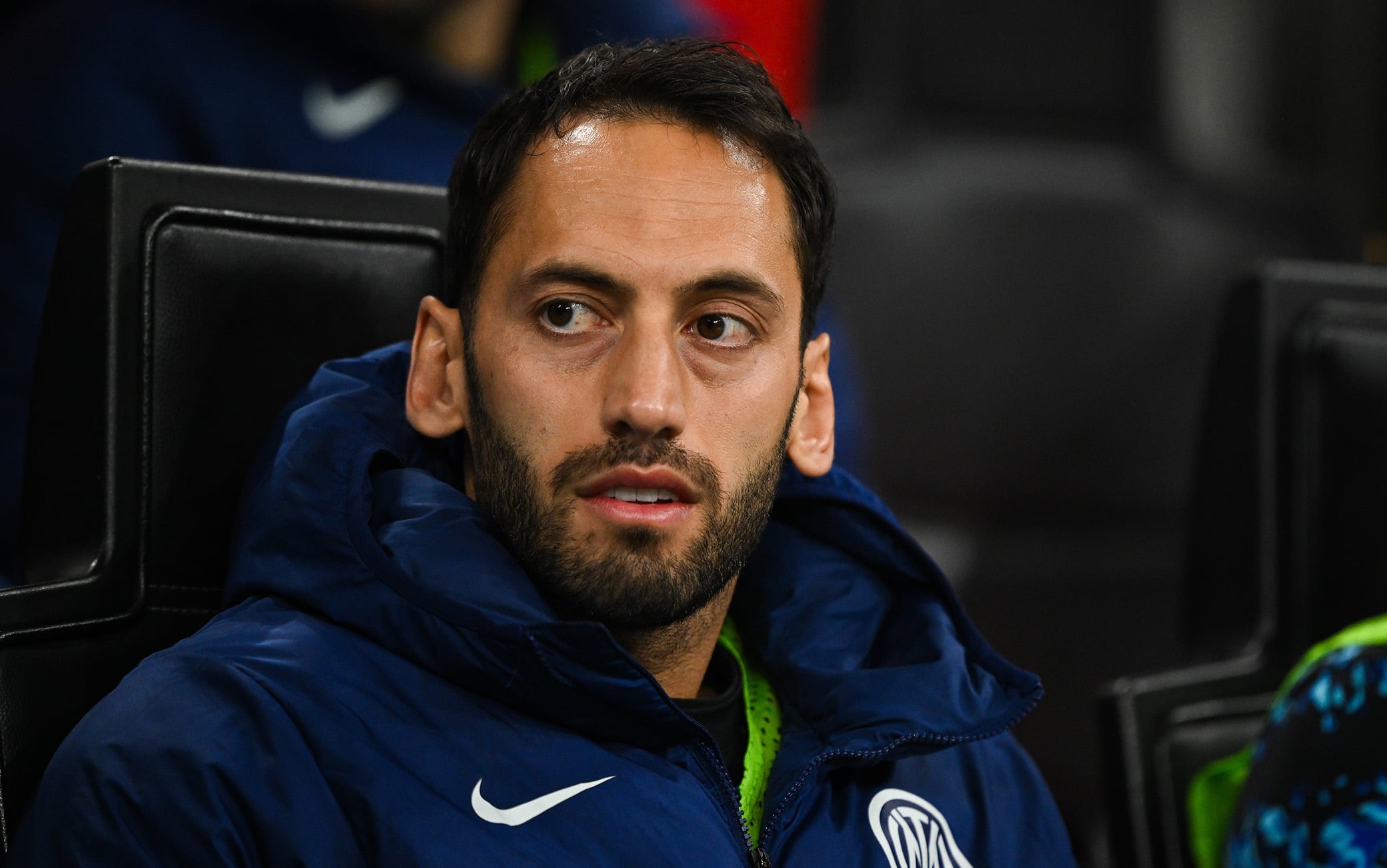 Inter, risentimento muscolare per Calhanoglu: finale di Coppa Italia a rischio