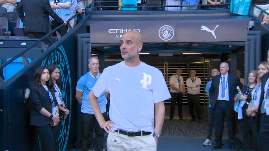 Guardiola in lacrime all'Etihad: Pep saluta così il City