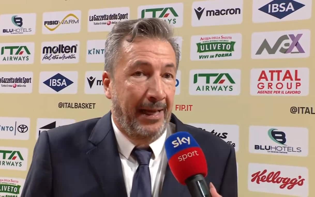https://sport.sky.it/assets/images/f966f9e95991f3390f5f1fa3dabf6bb0467e48aa/skysport/it/basket/video/2026/08/31/italia-serbia-banchi-intervista-video-1121185/Banchi_2.jpg?im=Resize,width=1218