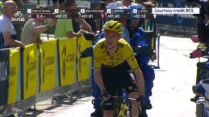 Giro d'Italia, Kuss vince la 19^ tappa. Vingegaard in rosa