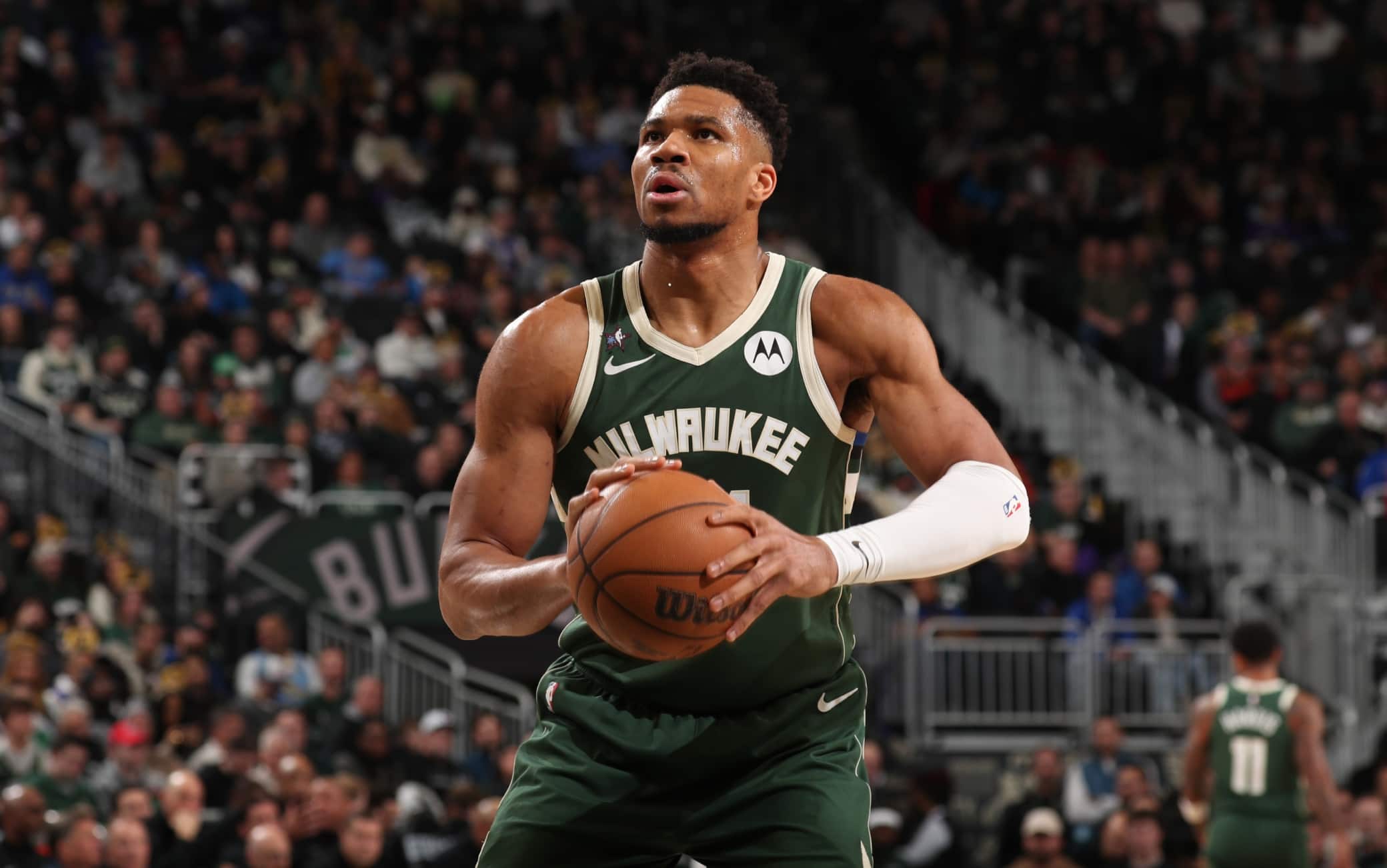 NBA, i Bucks sono in un vicolo cieco e Giannis tuona: "Ho compagni troppo egoisti"